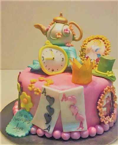 ΤΟΥΡΤΑ 3D ALICE