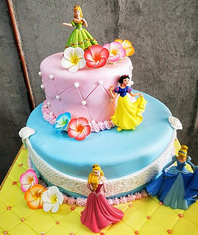 ΤΟΥΡΤΑ 3D ΠΡΙΓΚΙΠΙΣΣΕΣ DISNEY