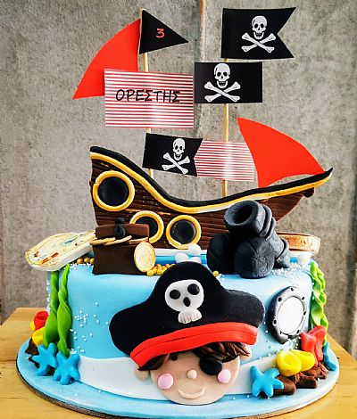 ΤΟΥΡΤΑ 3d ΠΕΙΡΑΤΕΣ